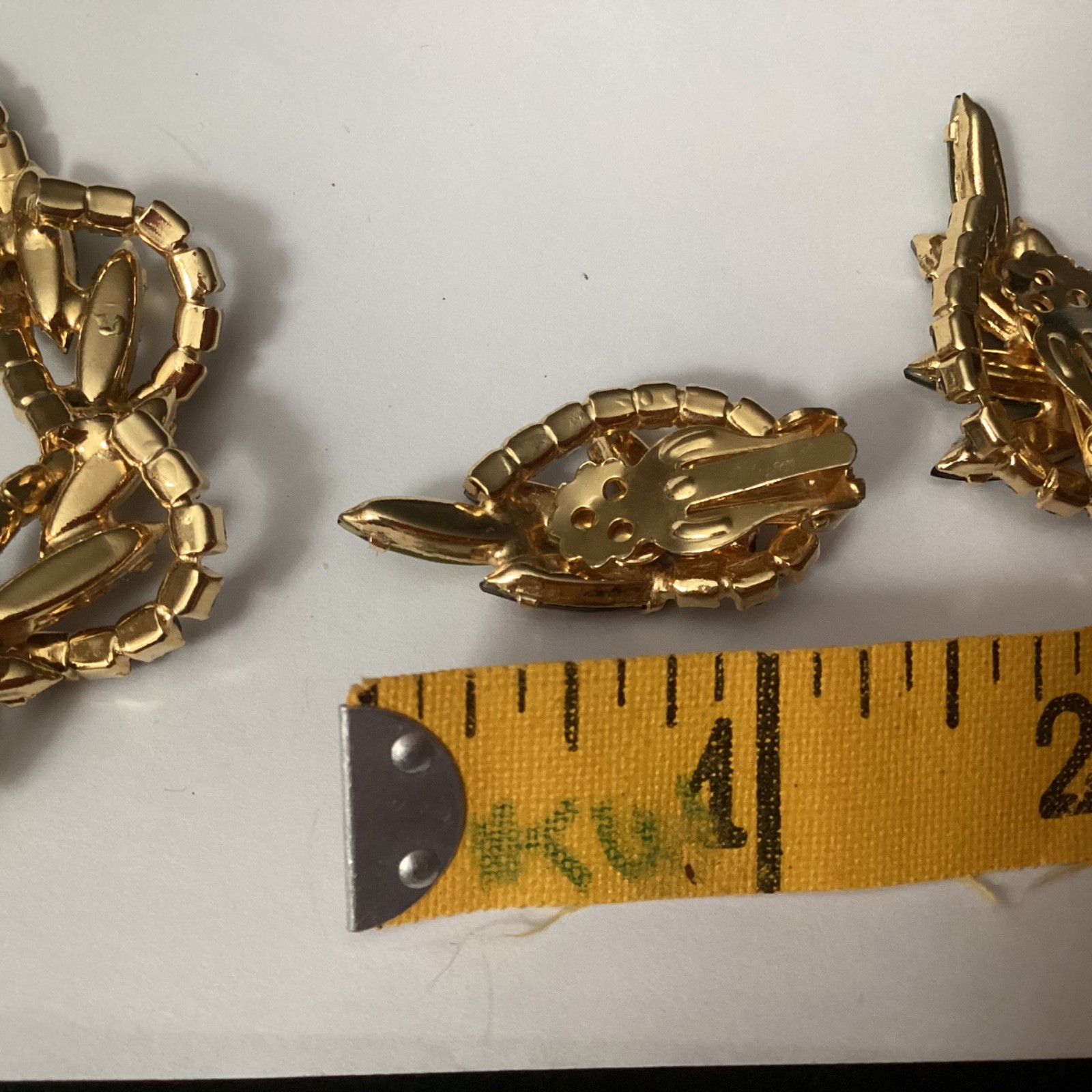 Gorgeous Unsigned Vtg Multicolored Rhinestone Sta… - image 7