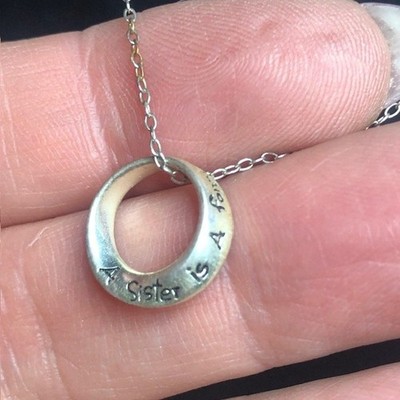 9865 Sterling Silver Circle Pendant Necklace Sister Forever Friend 925 LA 18''