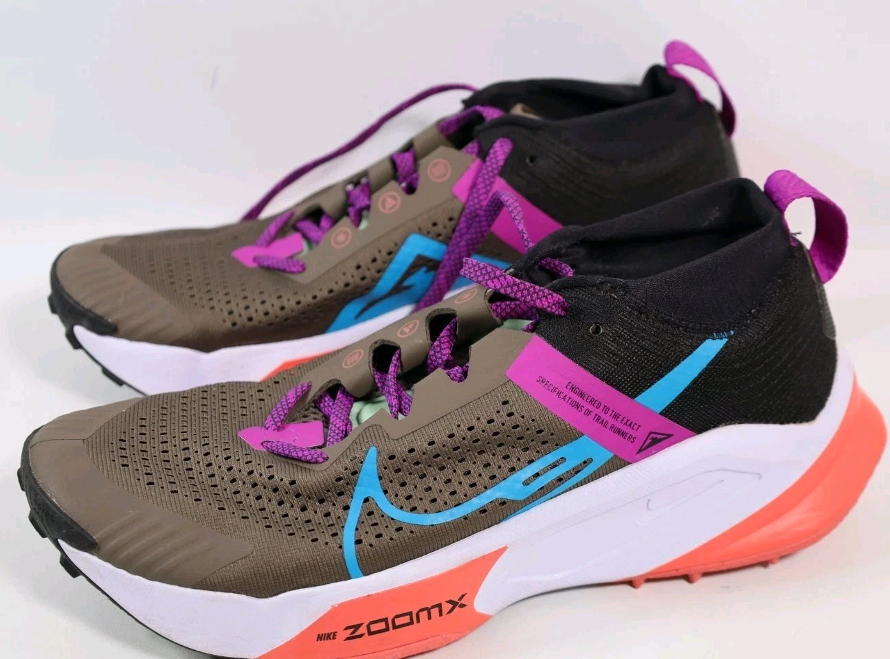 Nike ZoomX Zegama Trail Running Shoe DH0623-002 Men's 9.5 Ironstone Vivid Purple