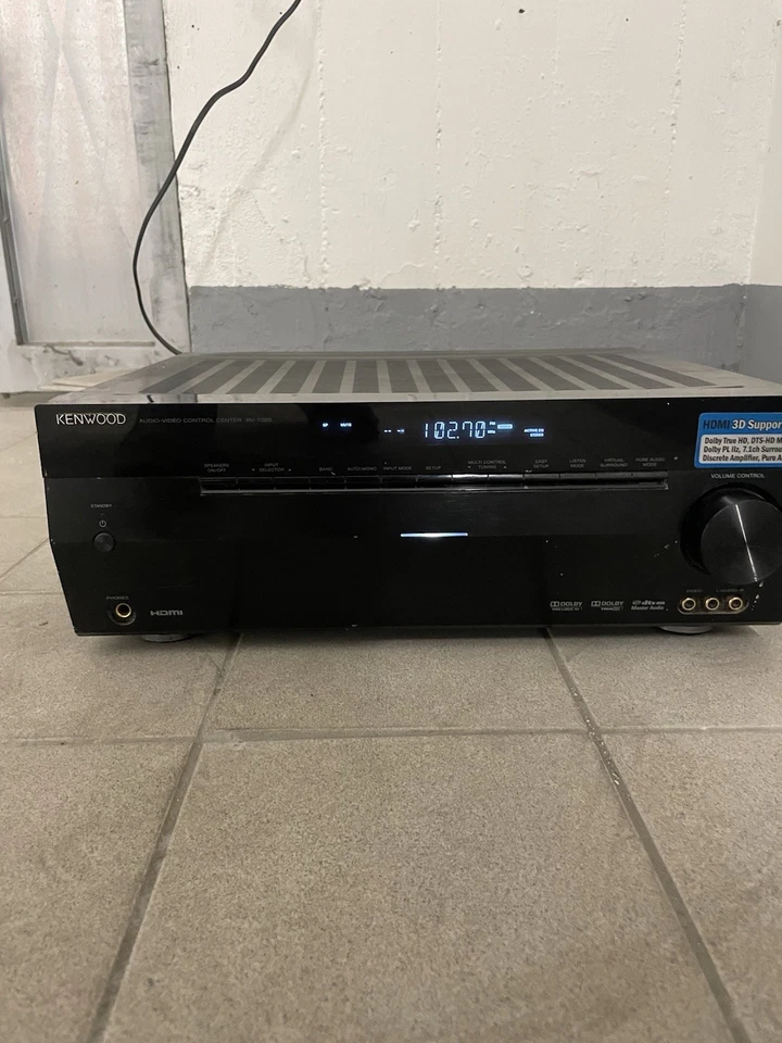 Kenwood PV-7000 Audio-Video Control Center - Image 2 of 4