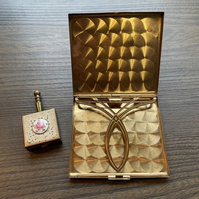 Vintage ELGIN AMERICAN Gold-Tone Floral Engraved Cigarette Case ...