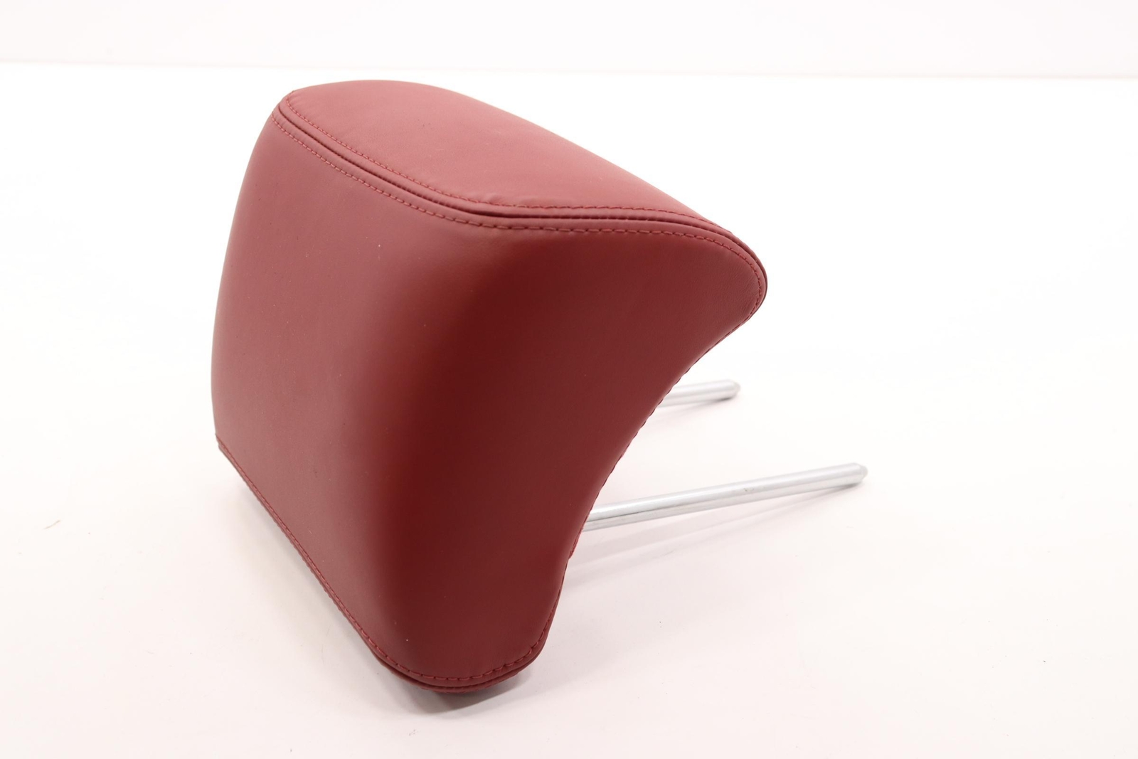 2014 -2024 MASERATI QUATTROPORTE REAR SEAT CENTER HEAD REST HEADREST OEM RED_RTR