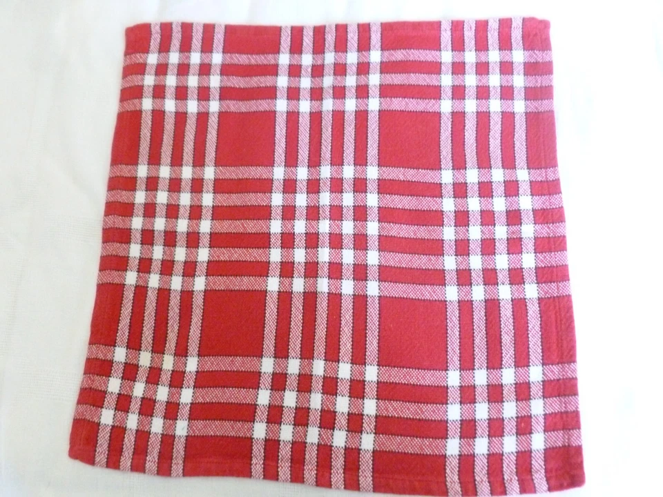 Lot 9 anciennes serviettes de table en tissu à carreaux type bistrot guinguette - Photo 3/3