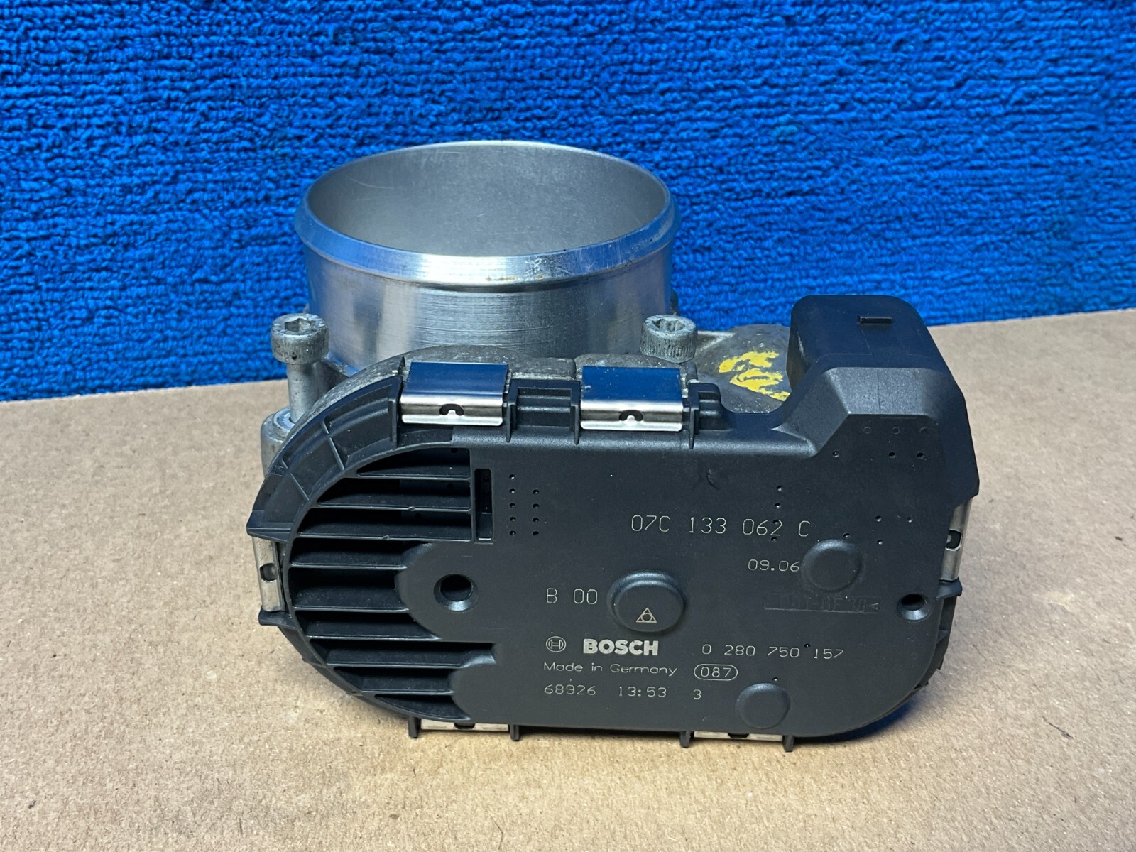 2006-2012 BENTLEY CONTINENTAL GTC V12 RH RIGHT THROTTLE BODY INTAKE VALVE OEM