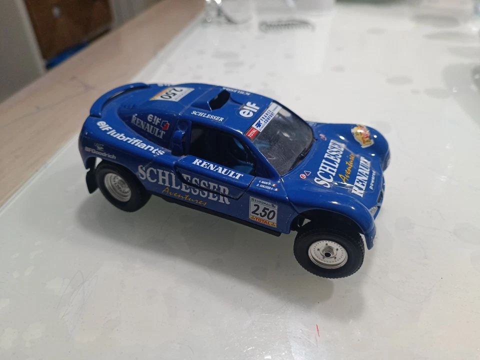 Schlesser Buggy Paris 1520 Burago 1:26 Renault Africa Safari - Immagine 2 di 4