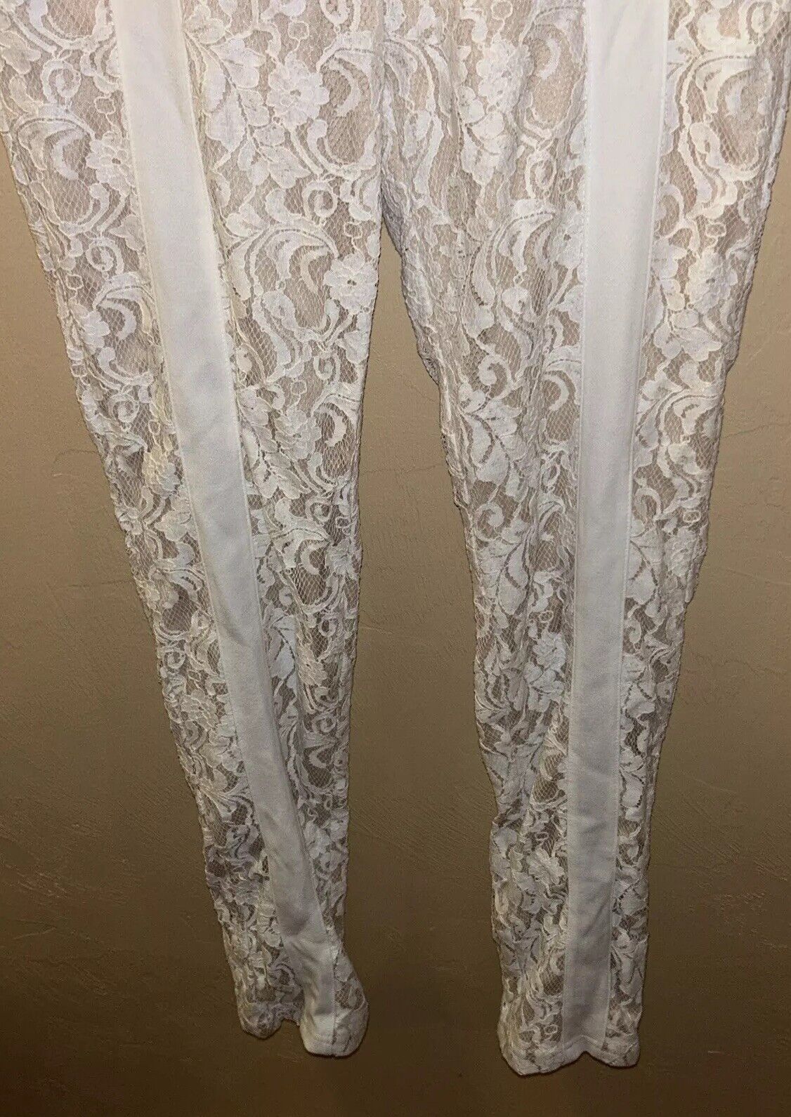 Picture 4 of 12