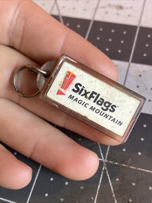 Six Flags Magic Mountain Kimberly Light Up Keychain Very Rare Item!!!