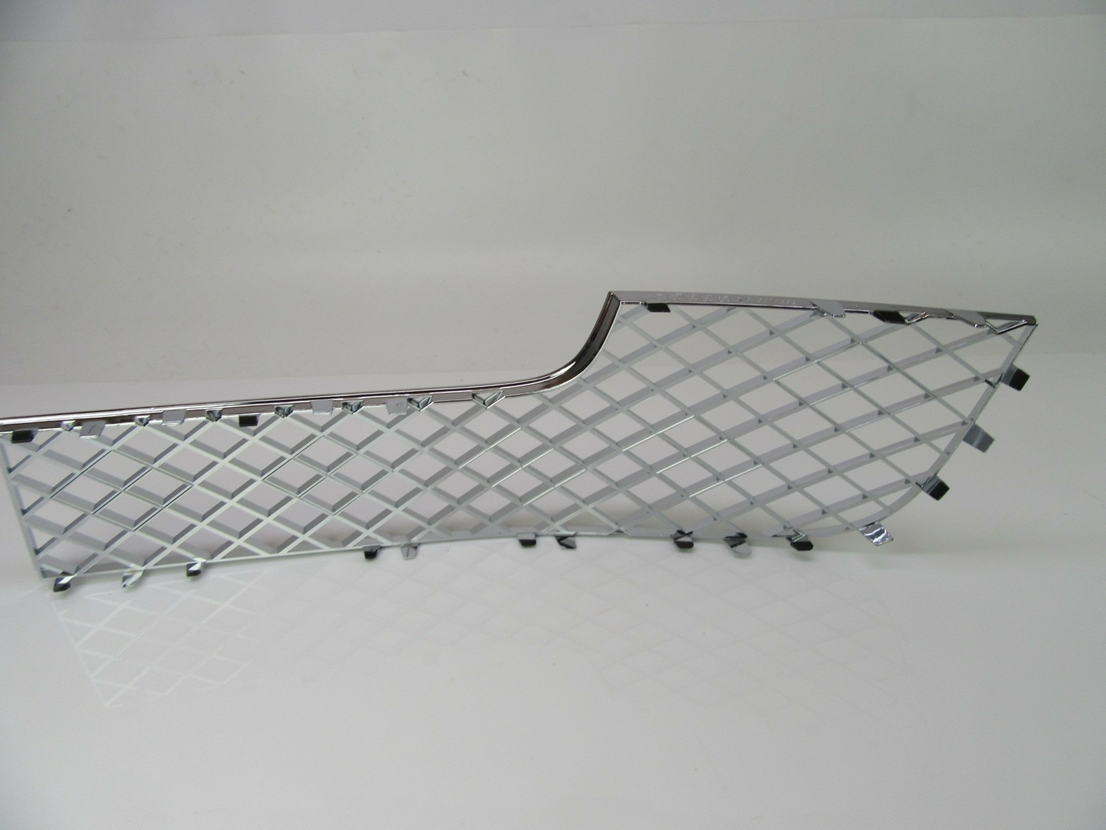 Bentley Continental Gt Gtc right front center bumper grill chrome 709
