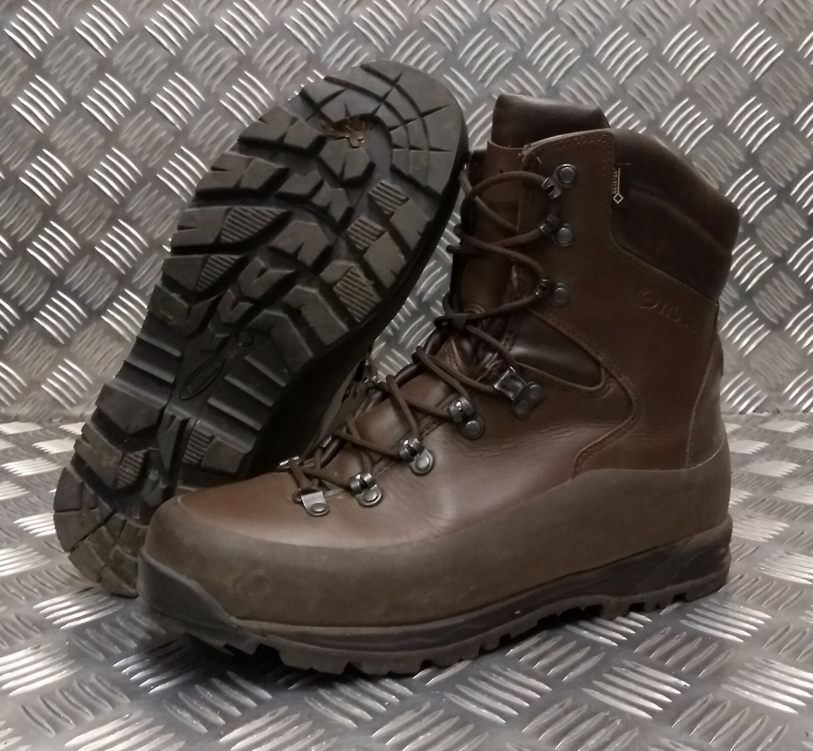 Wet Weather Combat Boots Brown 