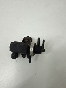 Volkswagen Sharan 1999 Diesel 81kW Turbolader Druckwandler Magnetventil 72190370