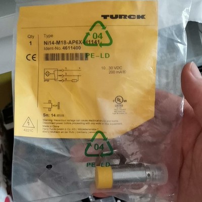 Neu TURCK Induktiver Näherungsschalter NI14-M18-AP6X-H1141 KOSTENLOSER VERSAND