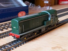Heljan 1500 Class 15 Diesel Loco in BR Green, OO Gauge Renumbered D8203