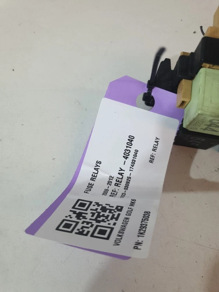 Volkswagen Golf Mk6 2009-2012 FUSE RELAYS 1K2937503B — 第 2/4 张图片
