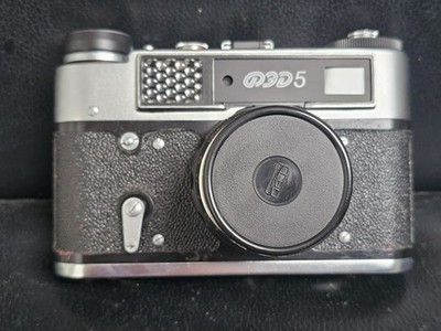 FED 5 NEUE sowjetische Vintage-Kamera mit Industar-61 L/D f2.8/55 Objektiv