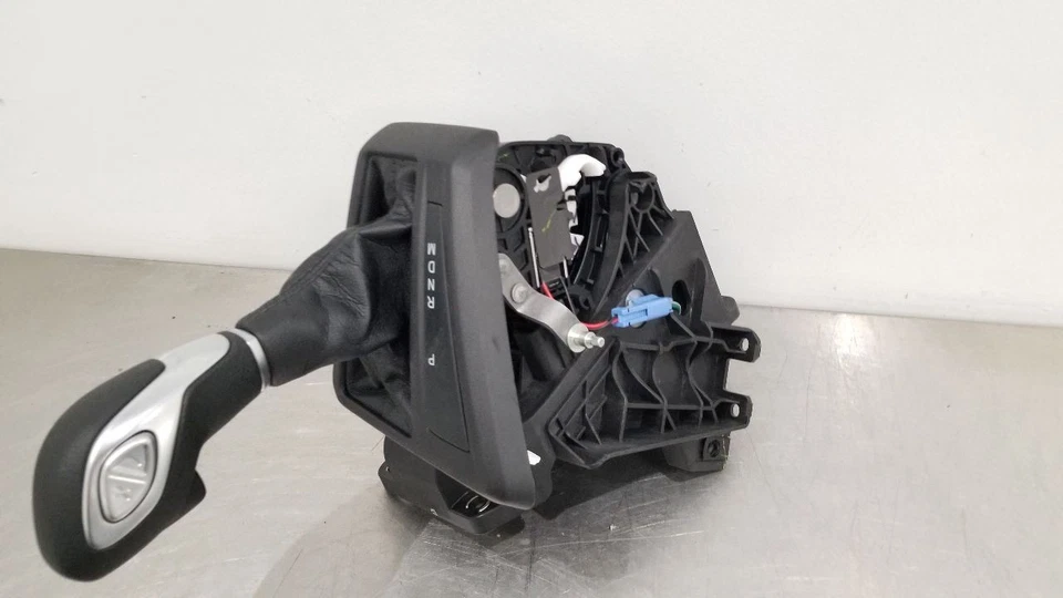 23 FORD TRANSIT 150 TRANSMISSION SHIFTER ASSEMBLY - Image 4 of 4