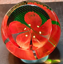 Art Glass Paperweight 2.66 inches. Hibiscus Flower Red 🌺. Signed & numbered.