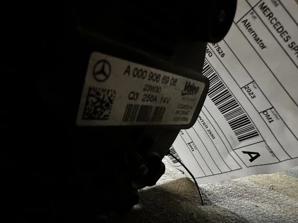 SPRINTV25 2023 Alternator 2052451 - Image 2 of 4