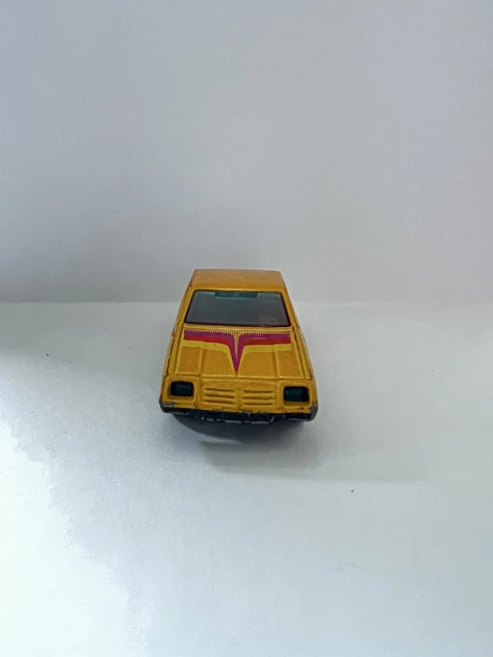 Vintage Hot Wheels Dodge Omni 024- 1980 Metaflake Gold (779) Hong Kong — 第 3/4 张图片