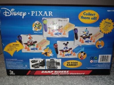 ミッキーマウス リモコンスケートボード ラジコン Disney Pixar Disney Pixar Mickey Mouse Ramp Riders Radio Control Skateboard