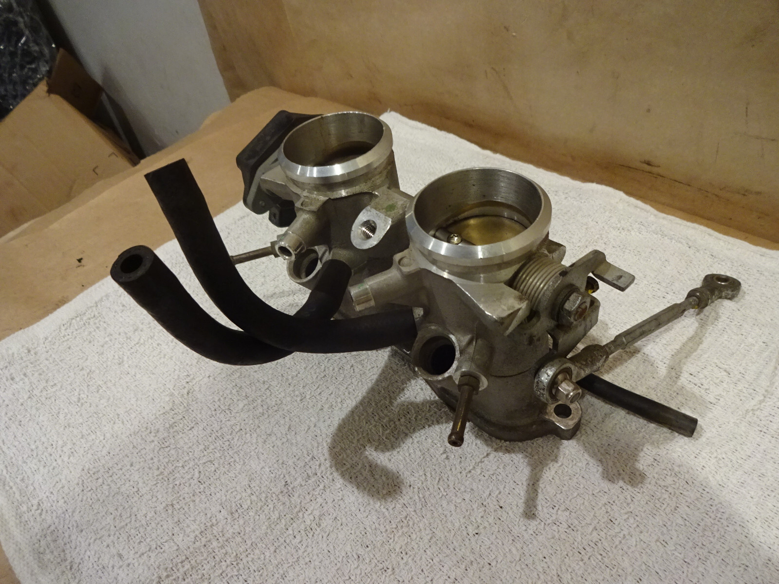 Ferrari 355 -RH RearThrottle Body -  Inlet Manifold - P/N 166872