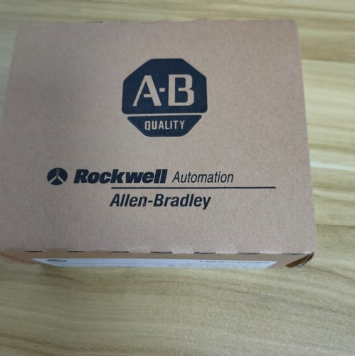 Factory Sealed AB 1769-IQ32 /A CompactLogix 24V DC Input Module US Free Tax - 第 2/7 張圖片