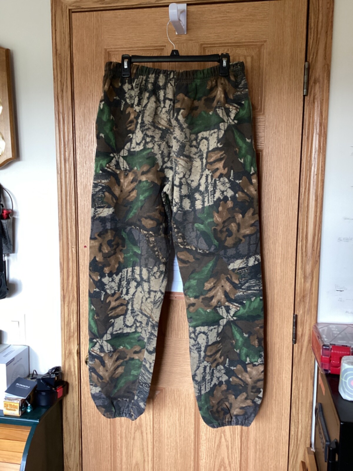 Picture 2 of 6