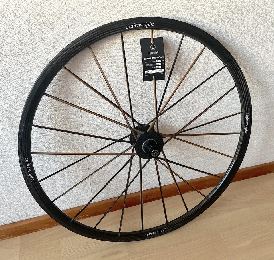 Lightweight Ventoux HR 700C Carbon Tubular – Felgenbremse – OVP – Service 04/24 - Bild 2 von 4