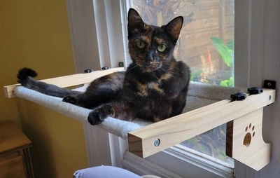 NO NAME Cat window perch adjustable hammock wood with washable fleece brand new