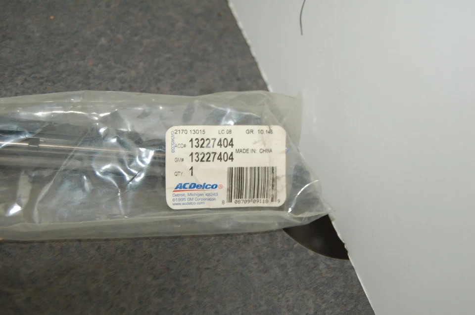 NEW Genuine ACDELCO 13227404 Front Windshield Wiper Blade Left 2011-18 Cadillac - Image 2 of 4