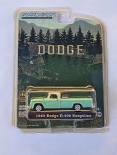 Greenlight Dodge D-100 Pick-up Sweptline 1965 1:64 29836