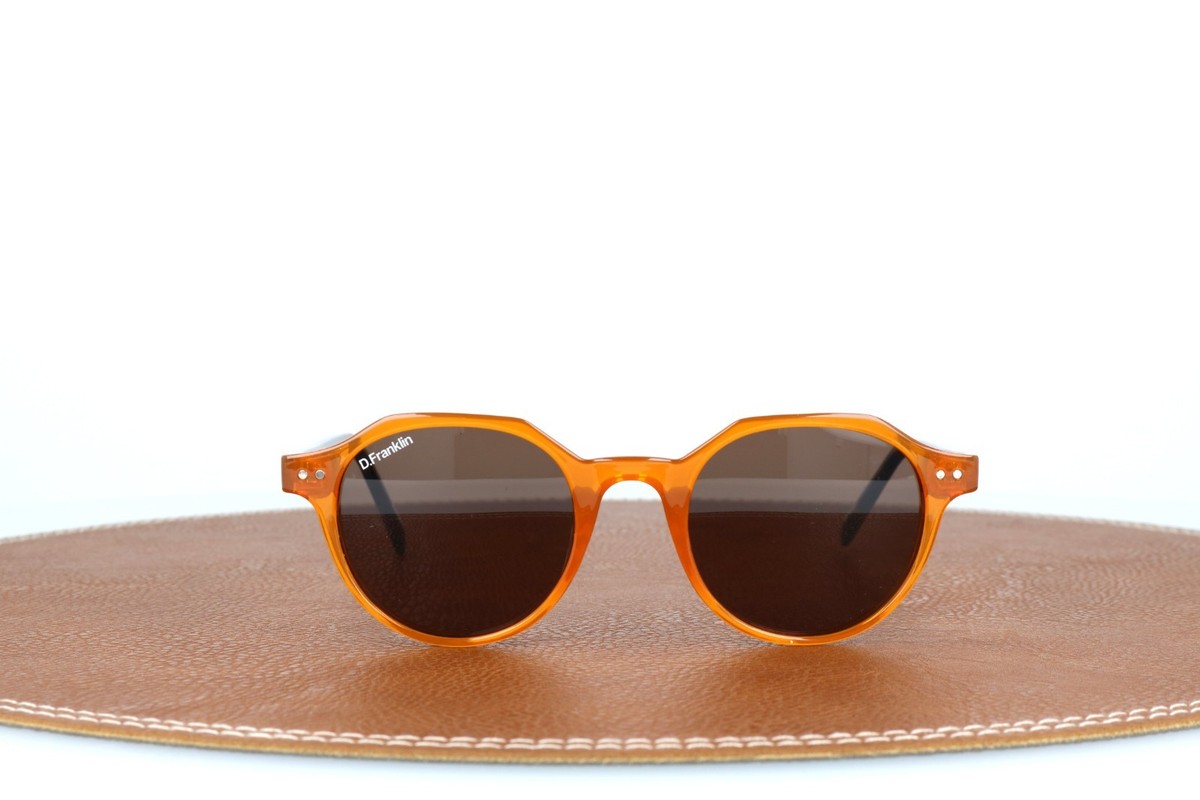 ポ*せ様 D.Franklin ラウンドサングラス ユニセックス D Franklin Ultra Light S Round Amber Polarized Sunglasses