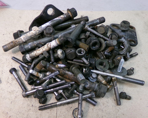 Various Fasteners Bolts for Yamaha Road Star XV 1600 1999 to 2003 Y142