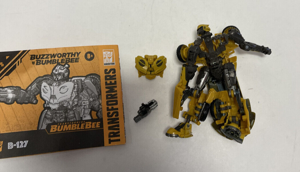 Transformers Buzzworthy Bumblebee B-127 Studio Series 70BB Broken for Parts