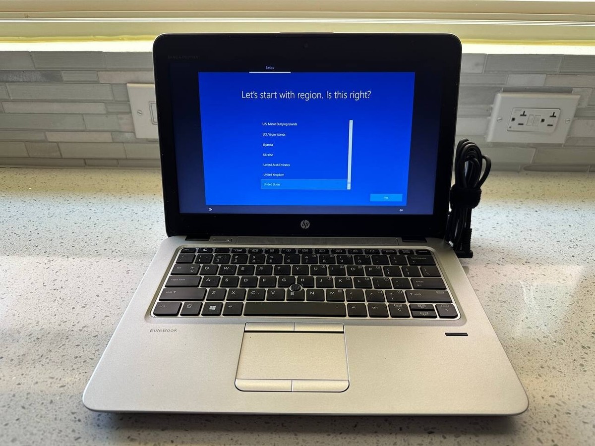 特価hp elitebook  820 G3 SSD240GB 8GB 24h2 Amazon.com: HP EliteBook 820 G3 Business Laptop - 12.5-inch