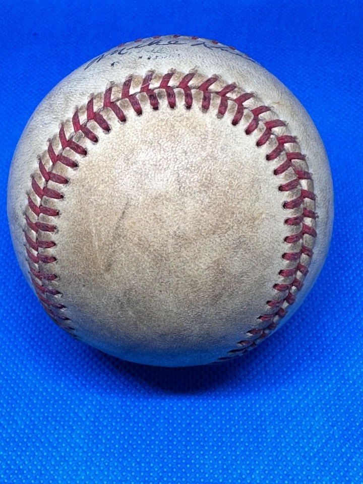 Mike Kreevich Autographed Signed Used Baseball Cubs St. Louis Browns AUTO - Image 3 of 3