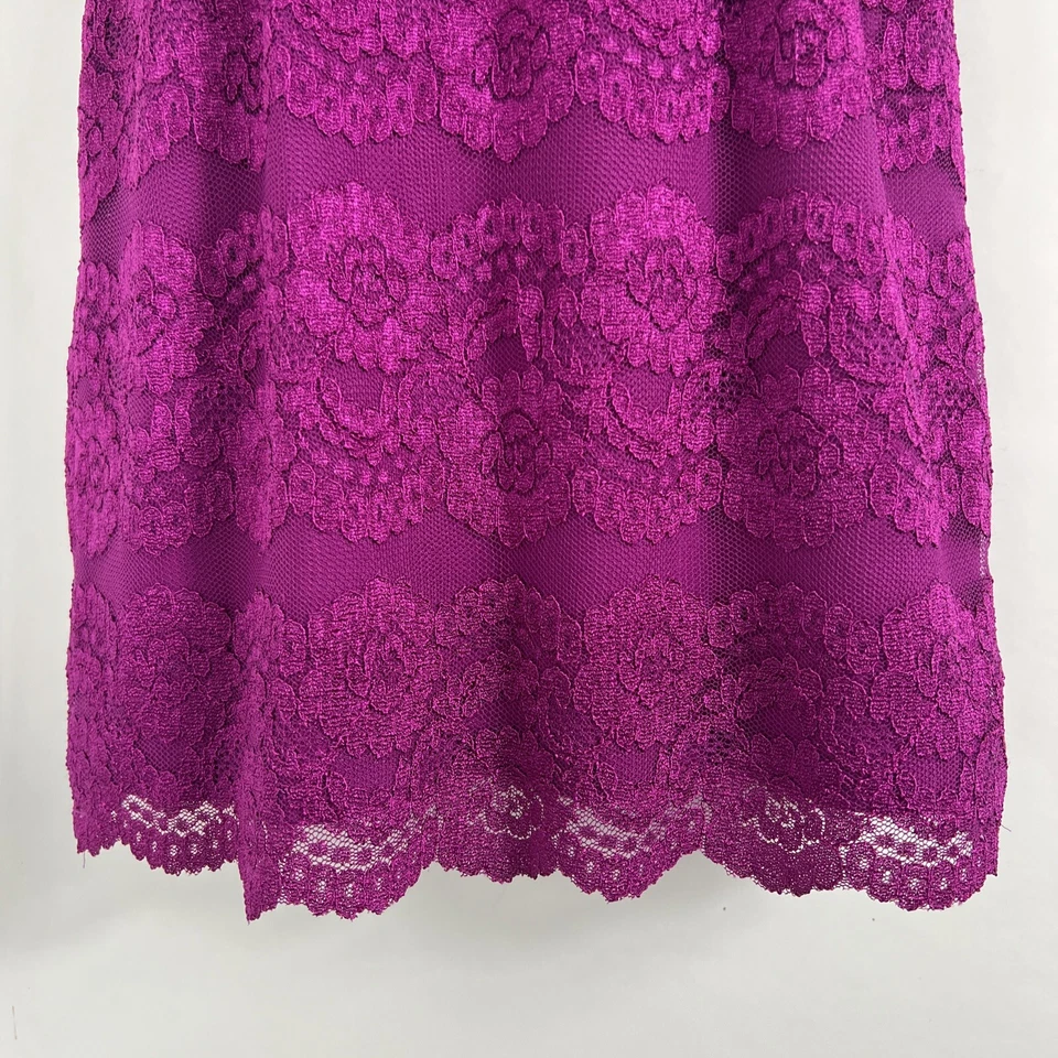 Vestido feminino Hailey Logan By Adrianna Papell tamanho 3/4 acima do joelho bainha renda - Imagem 4 de 4