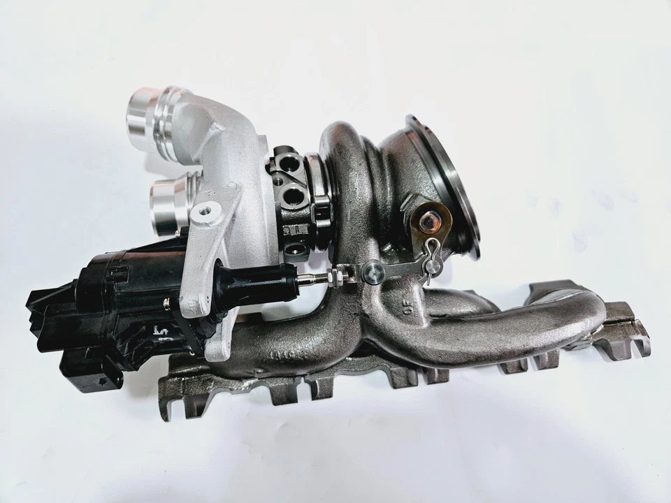Turbocompresor BMW 120i 125i 220i 230i 330i 420i 430i 520i 530i 7637563 4947702403 Foto 3 de 4