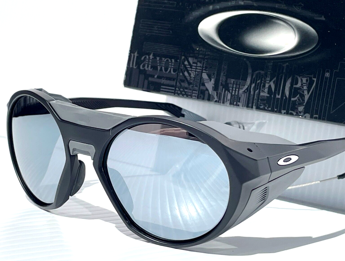 Oakley CLIFDEN Matte Black Round POLARIZED Galaxy Chrome Mirror