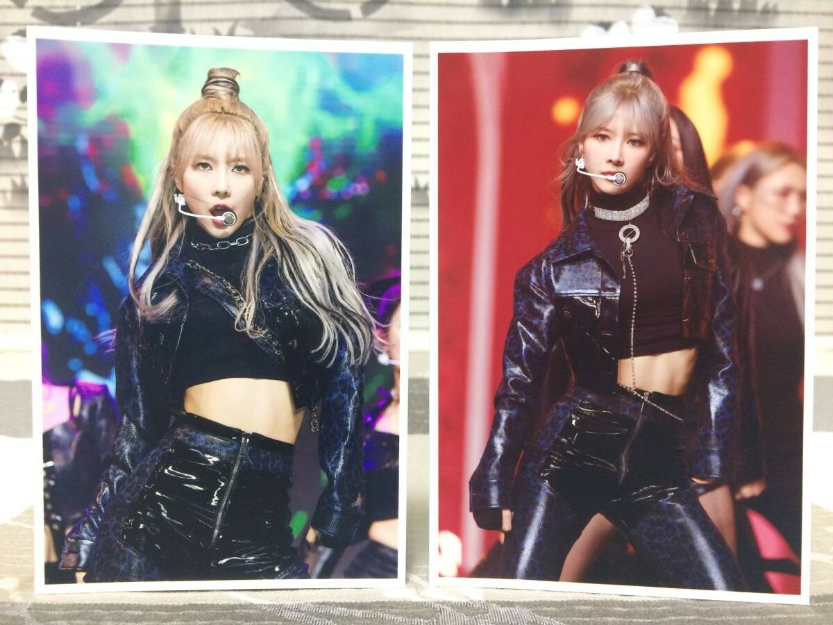 DREAMCATCHER Yoohyeon Photo Set of 30 Comeback Odd Eye Stage