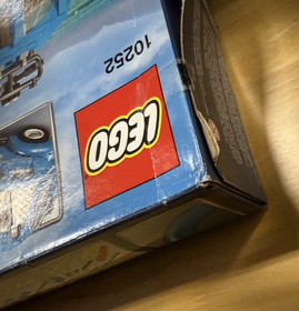 LEGO Volkswagen Beetle 10252 New and sealed in box, SHELF WEAR on box (see pics)