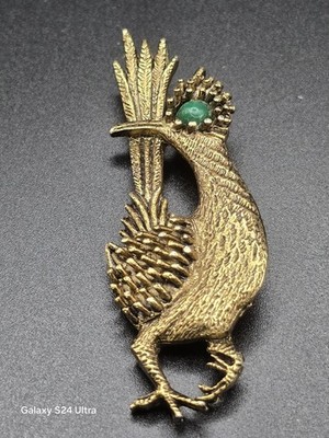 Vintage Ambassador Signed Gold Tone Roadrunner Bird Brooch Pin Green Eye MCM