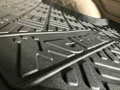 Toyota Hilux Surf 185 Luggage Mat | Trunk | Black | Easy Toyota Hilux Surf 185 Luggage Mat | Trunk | Black | Easy