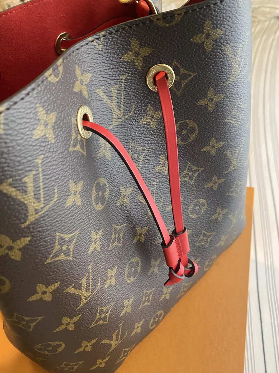 LOUIS VUITTON Neonoe Monogram Canvas Crossbody Bag Coquelicot