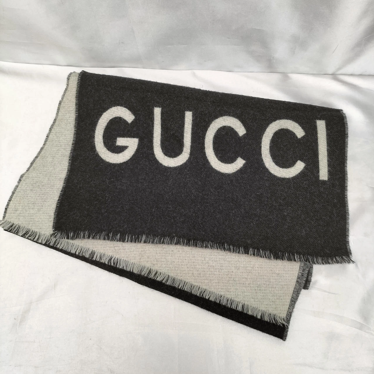 Foulard Gucci
