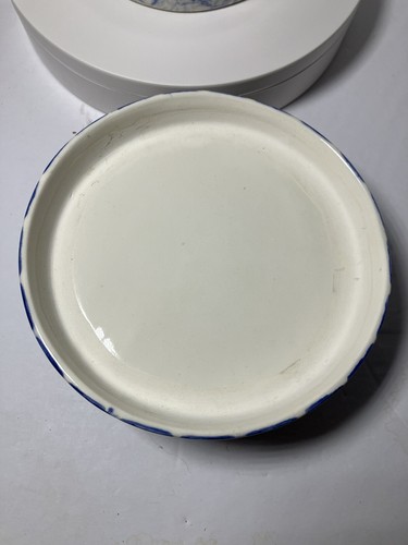 Leslie Kanter Signed Ceramic Blueberry basket dish - Picture 6 of 8