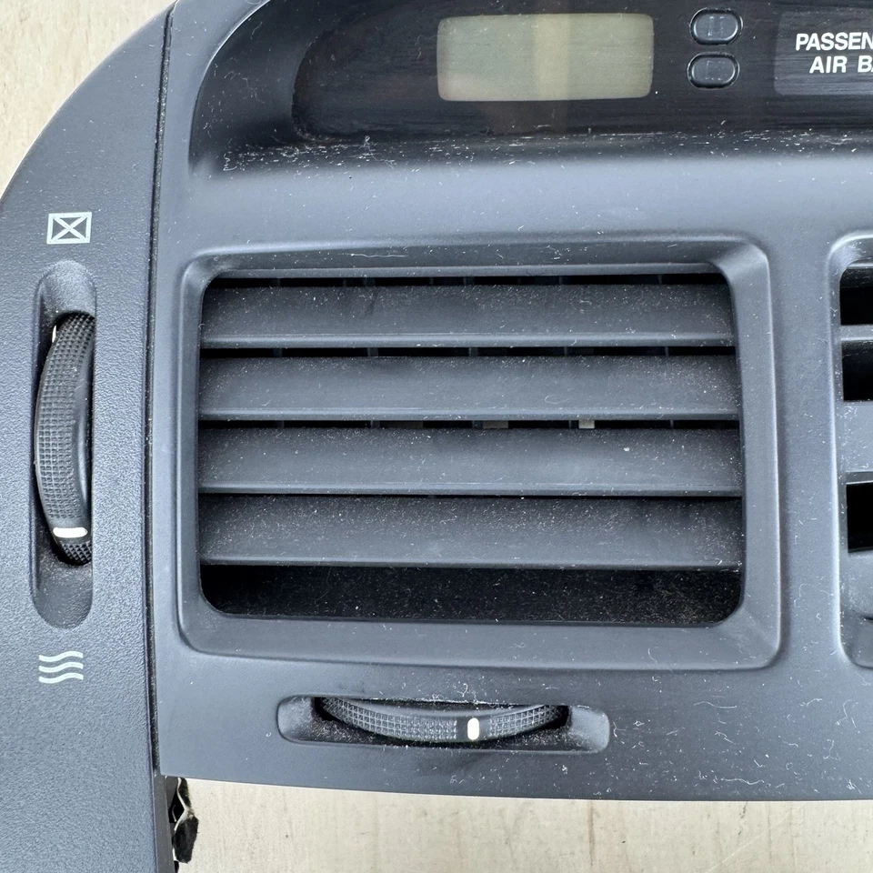 Kia Spectra 2004-2006 tablero radio bisel ajuste tablero ventilación reloj OEM negro ¡LEER! Foto 3 de 4