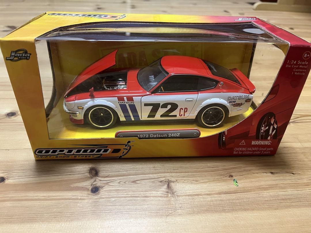 Jada Toys 1/24 1972 ダットサン240Z Amazon.com: Jada Toys Fast and Furious 1972 Datsun 240Z