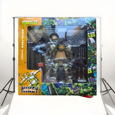 Kaiyodo Revoltech TMNT Teenage Mutant Ninja Turtles Michelangelo Action Figure