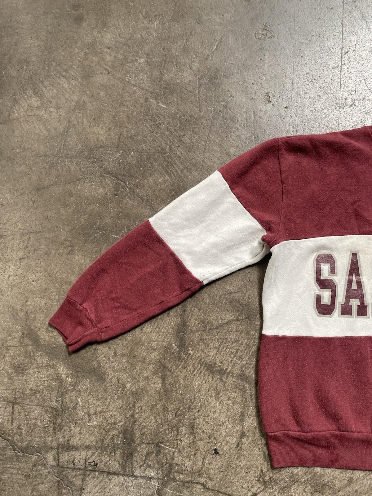 Vintage Nutmeg Mills Medium Southern Illinois University Salukis