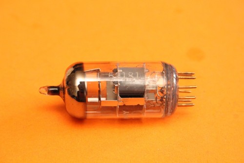 E88CC ( 6DJ8 6922 ) SIEMENS & HALSKE ( labellisé Telefunken ) code a4 8j - nos - Photo 6 sur 18
